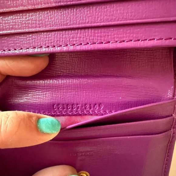 Gucci Purple Leather Wallet - Picture 9 of 9